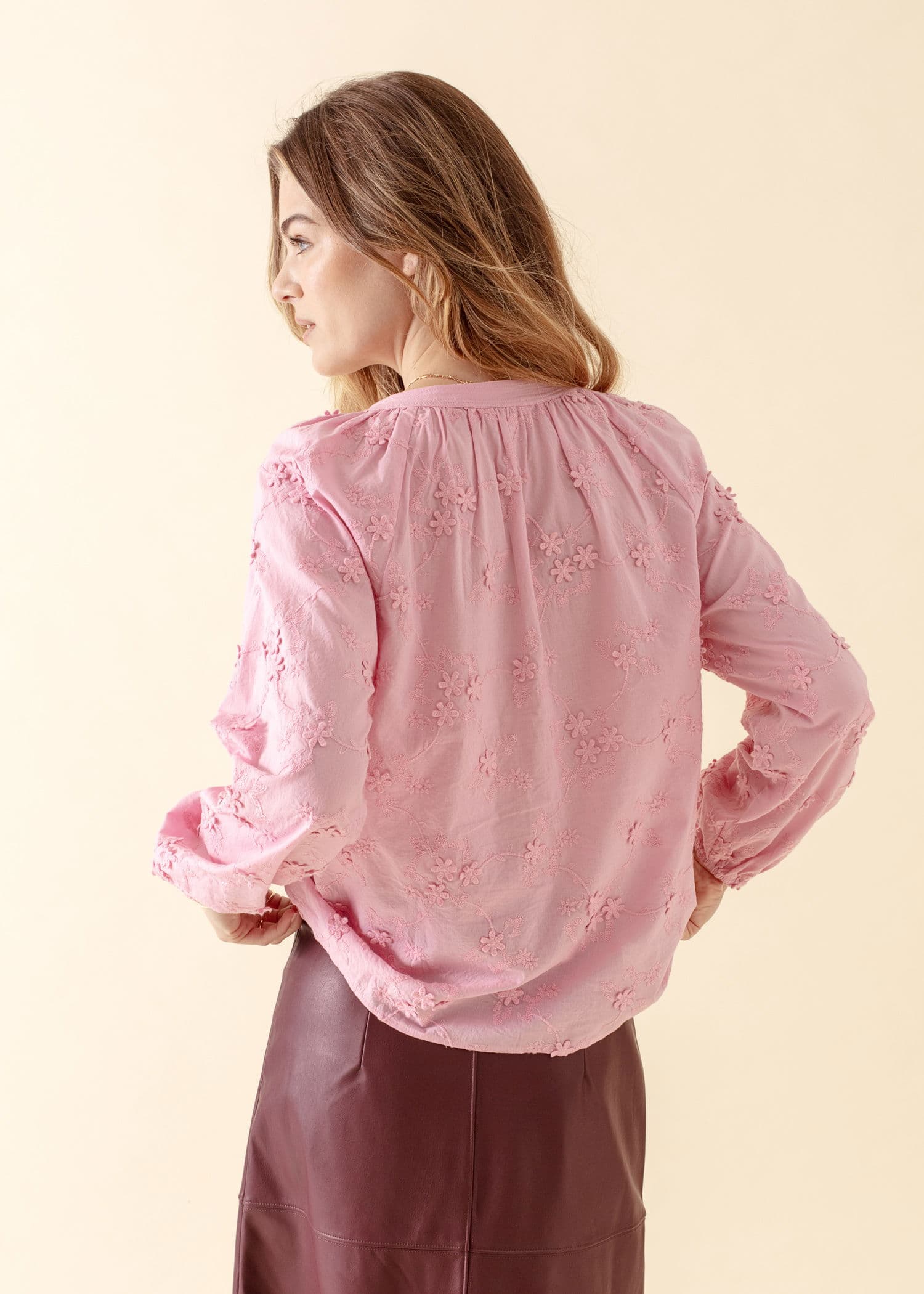 LIMA Rosa broderad bomullsblus - Rosa 3 - Indiska