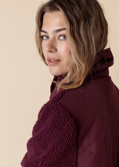 HAILEY Lang pilé-jakke - Rød 3 - Indiska