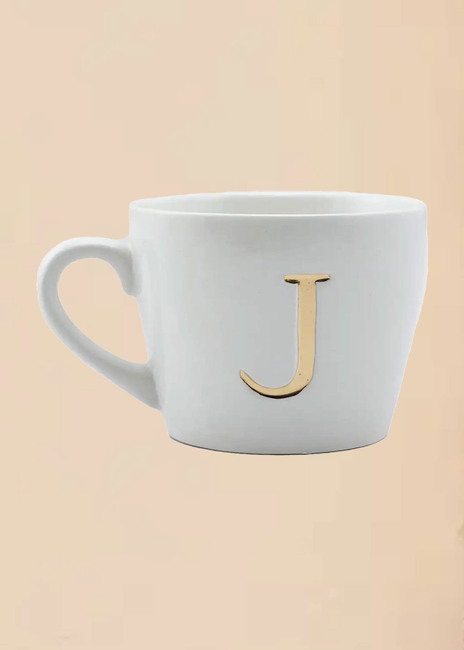MO1 Mugg med bokstav - J NO - Indiska