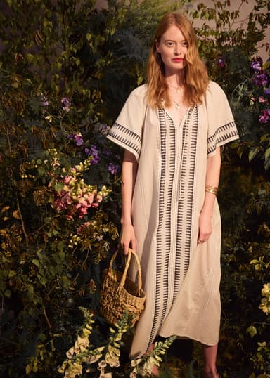 DONNA Lång jacquardmönstrad klänning - Beige 1 - Indiska