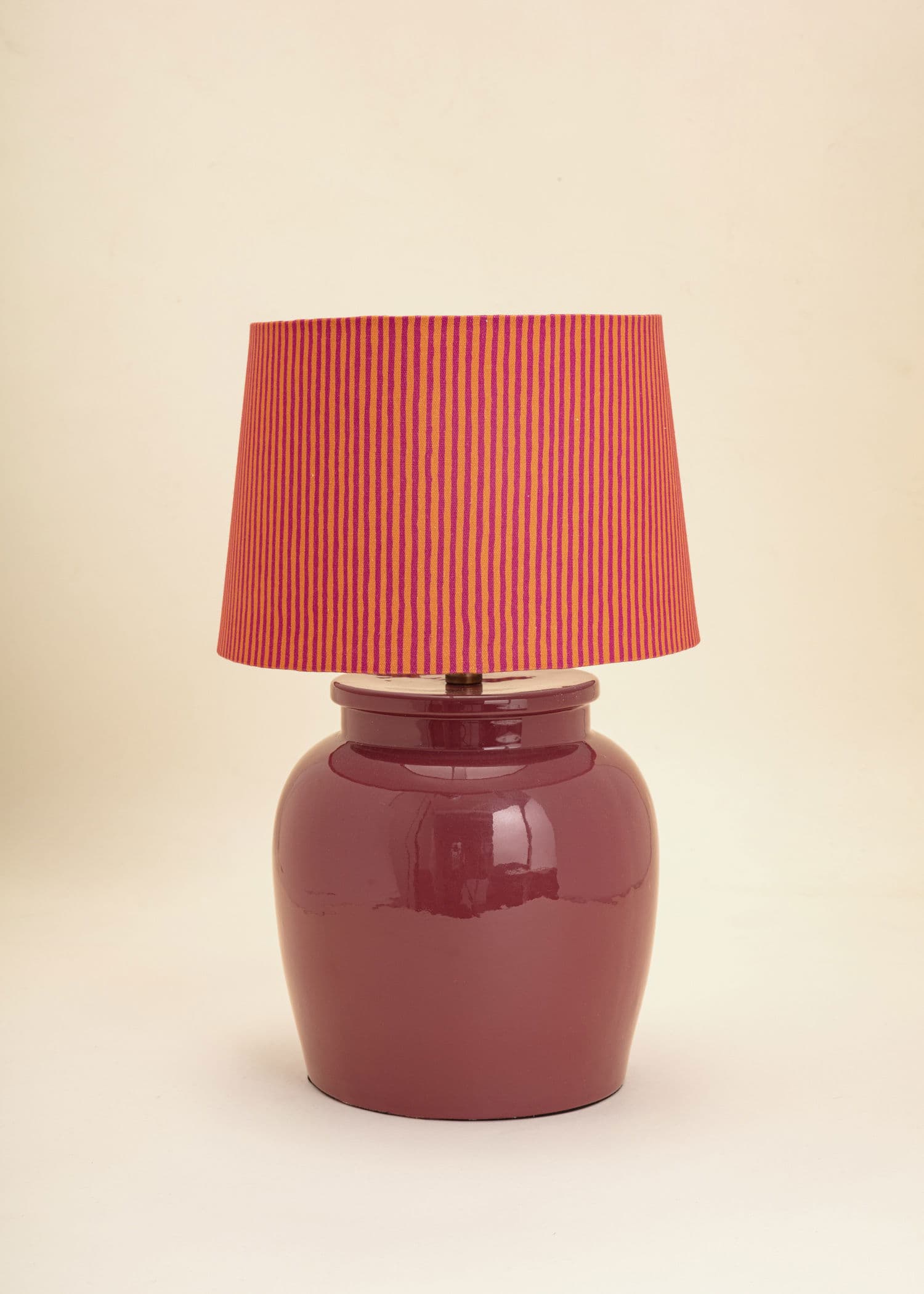 LIVIA Mörkrosa bordslampa i stengods - Rosa 1 - Indiska