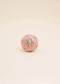 ROUND LOTUS KNOB - WHITE APPRICOT