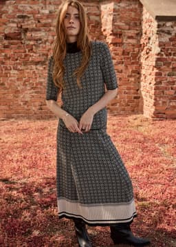 LULU JACQUARD SKIRT - Black
