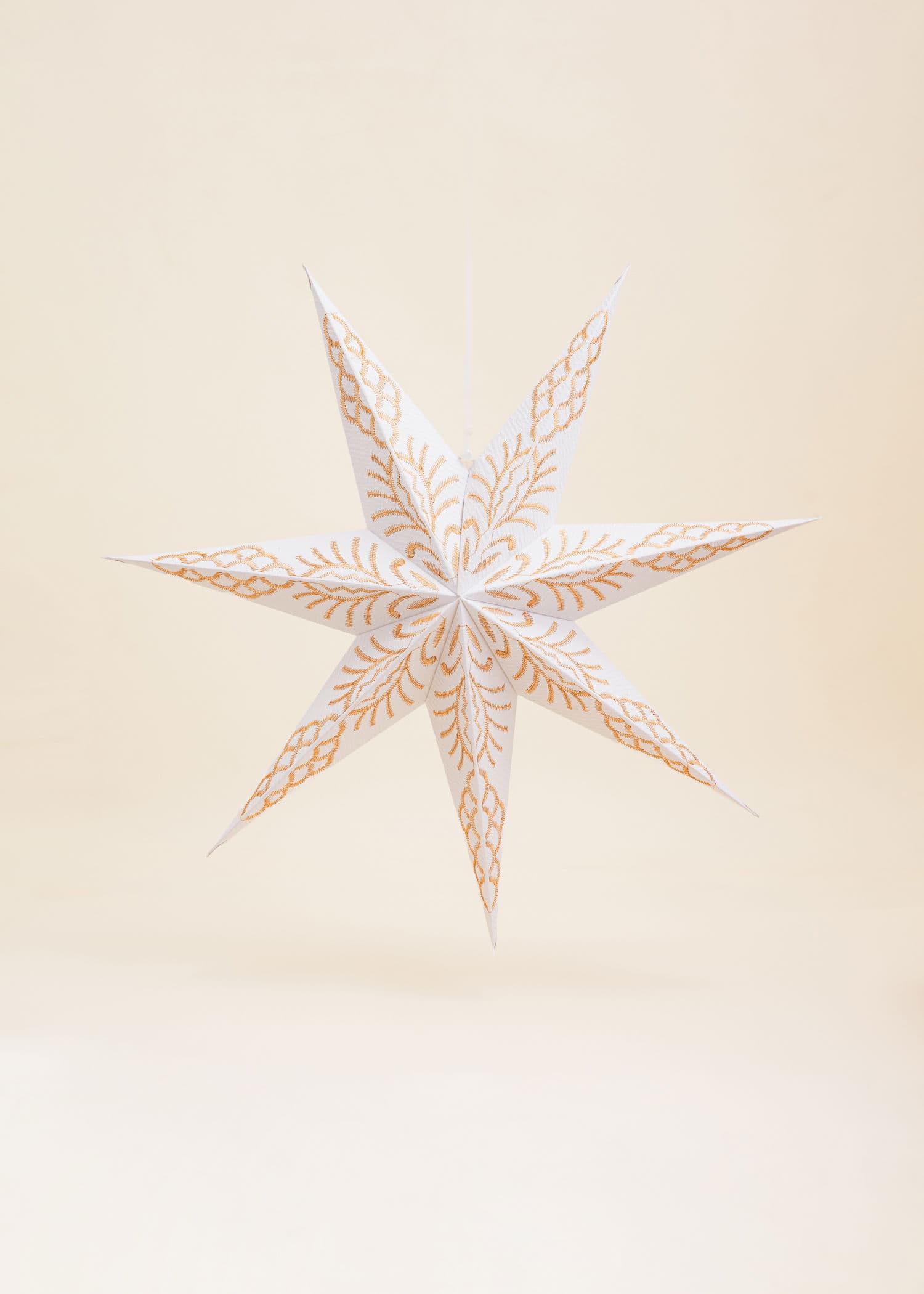 WHITE Handgjord broderad adventsstjärna, 60 cm - Vit 1 - Indiska