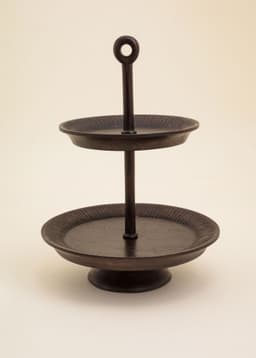 LYRA CAKE STAND - BROWN