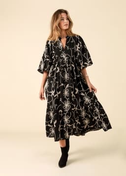 CORNELIA EMB FLOWER DRESS - Black