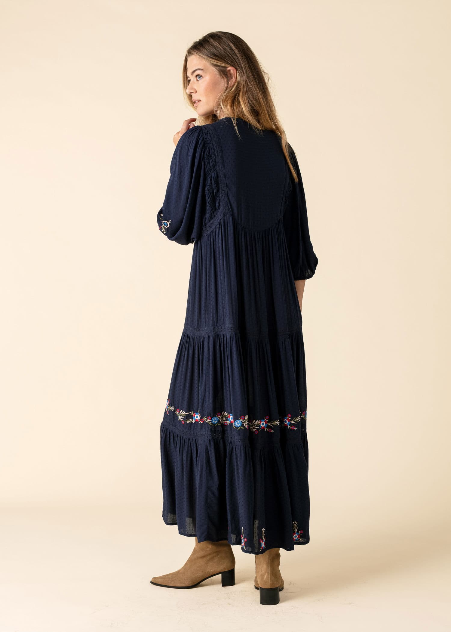 JULIETTE Blå broderad maxiklänning - Blå 4 - Indiska