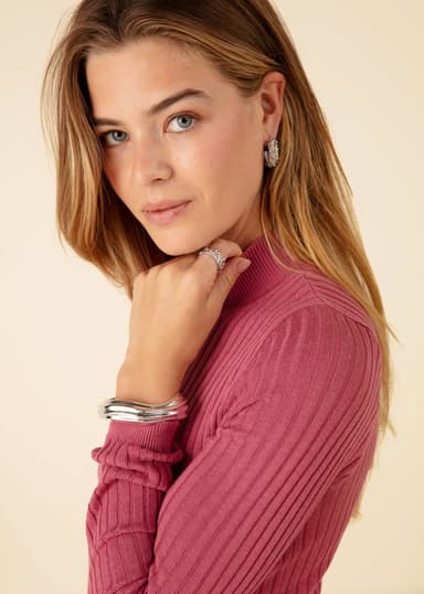 DILARA Ribbstickad lång klänning med plissering - Rosa 5 - Indiska