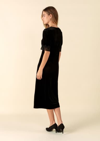 ZUMI Veluuri-pitsimekko - Musta 4 - Indiska