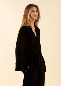 TARA VELOUR KIMONO - Black