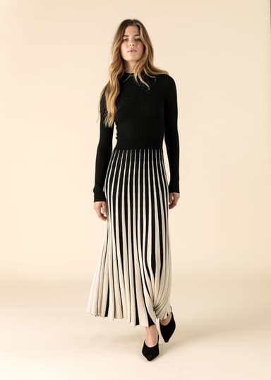 DILARA Mekko - Musta 1 - Indiska