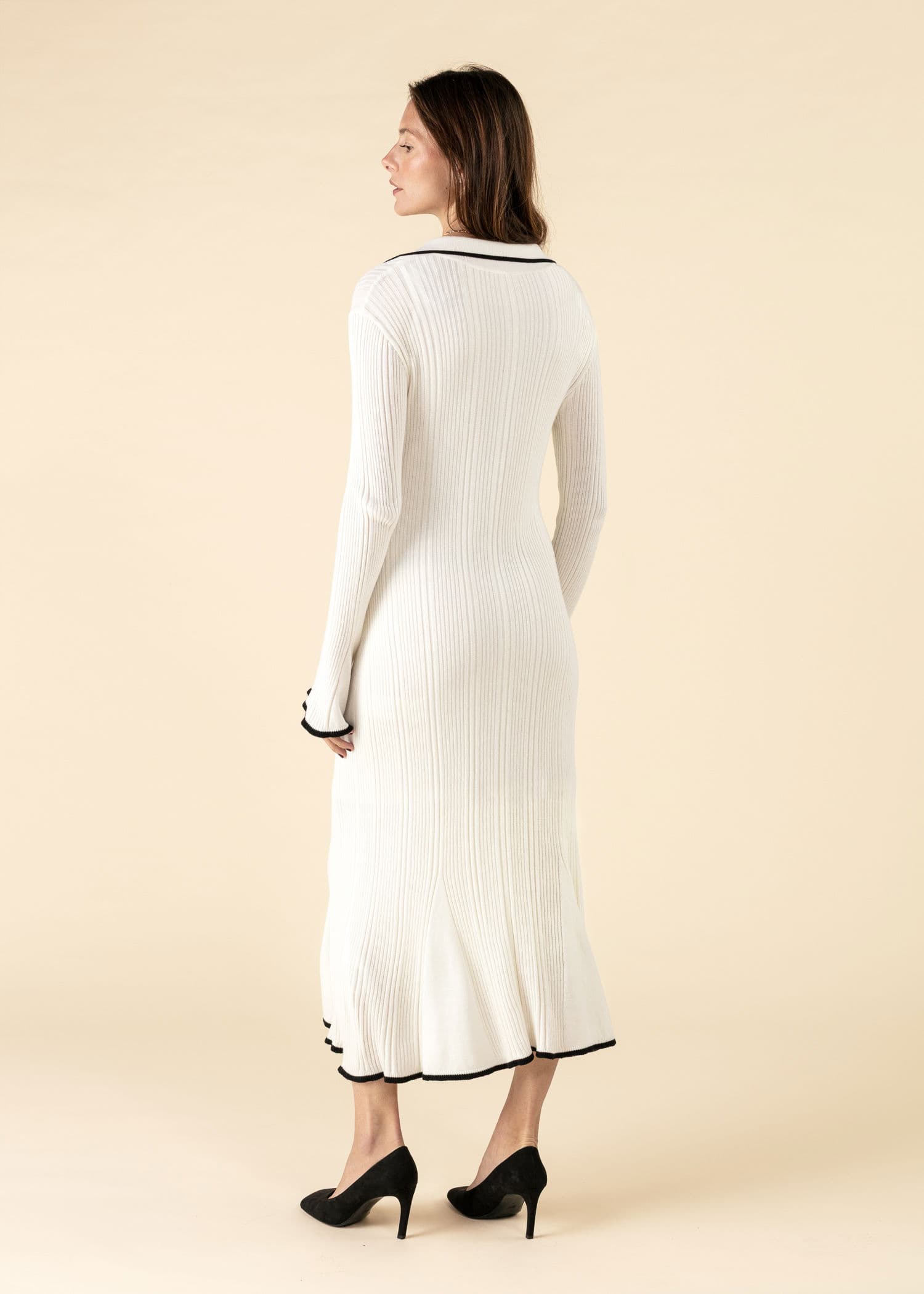 SAMANTHA Stickad lång Klänning - Vit 4 - Indiska