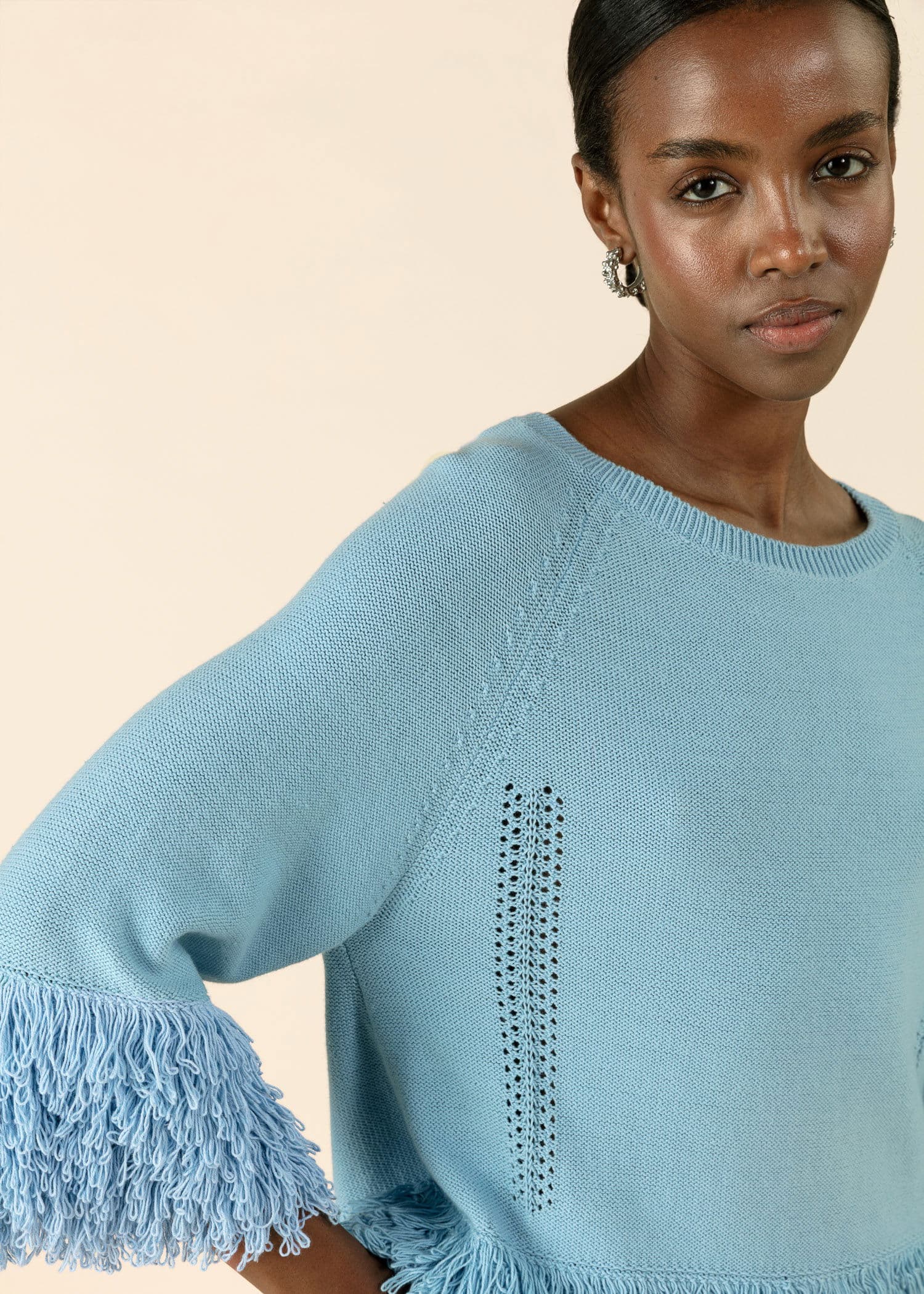 ALMA Stickad tröja med fransar - Blå 4 - Indiska