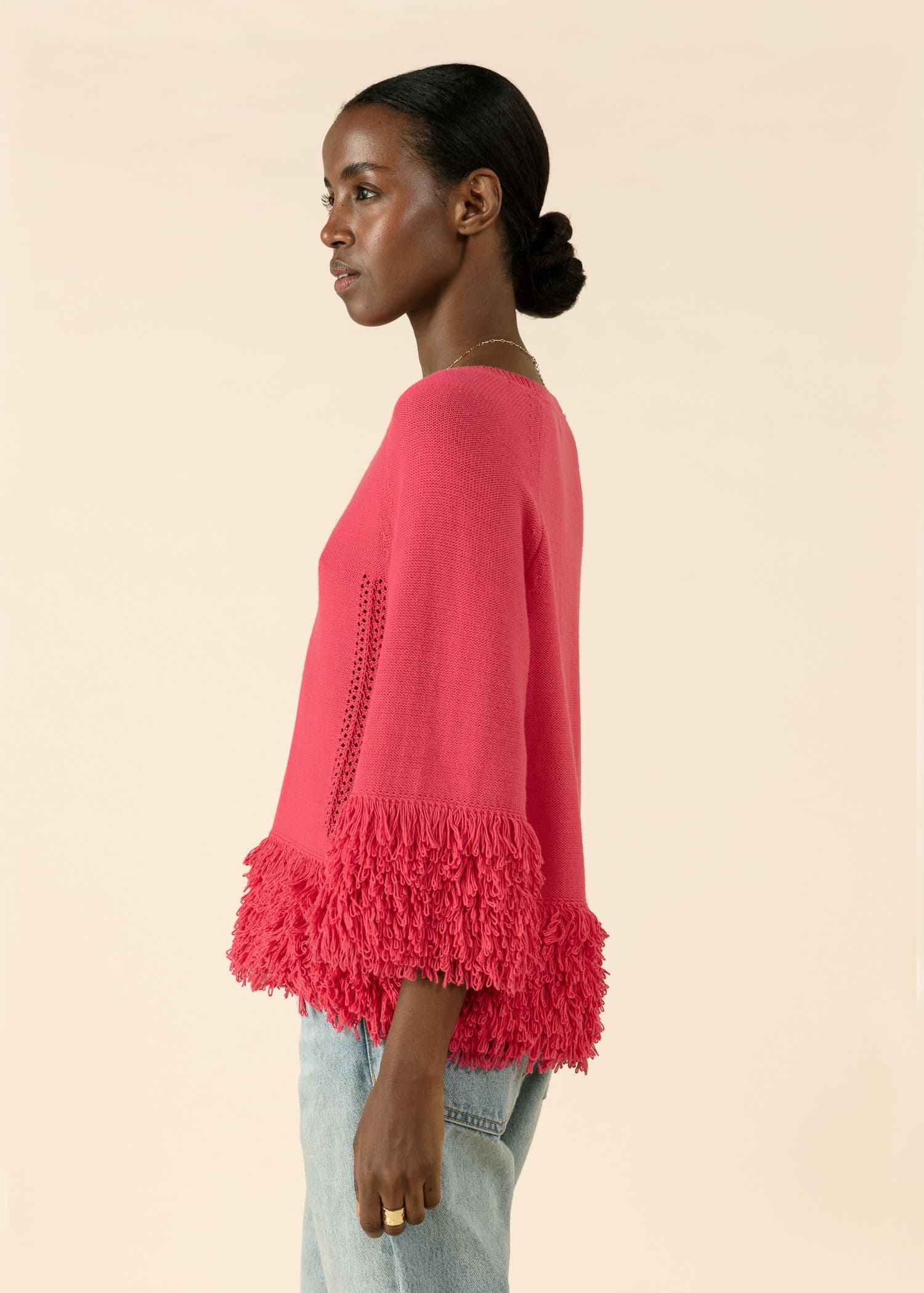 ALMA Stickad tröja med fransar - Röd 1 - Indiska