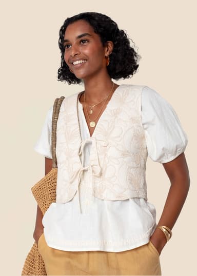 VINA Broderad väst - Vit 1 - Indiska