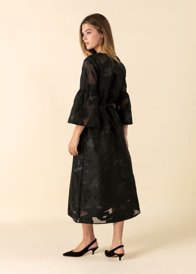 REBECKA Pitkä jakardikuvioitu mekko - Musta 4 - Indiska