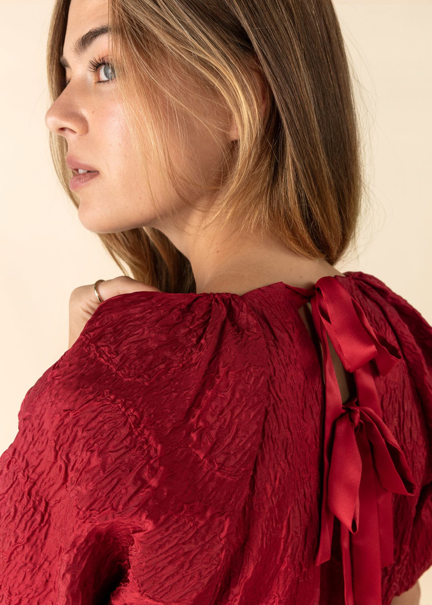 ASHLEY Punainen jakardikuvioitu mekko - Punainen 2 - Indiska