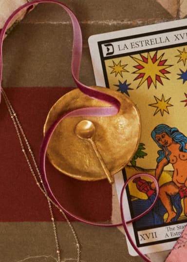 BRASS Handgjord mässingskål med sked - Guld 1 - Indiska