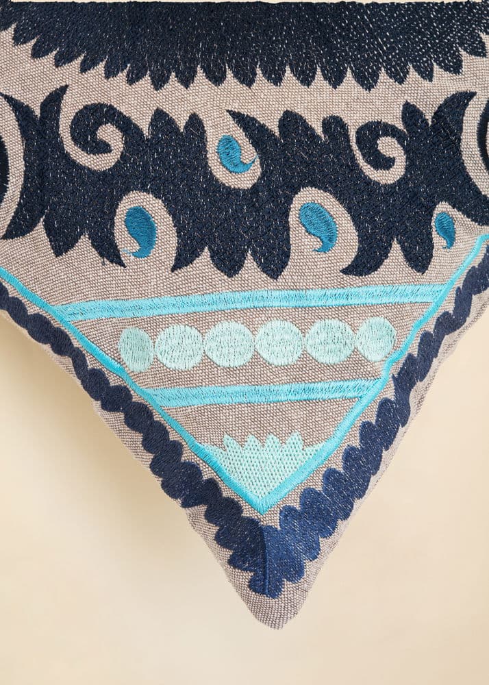 Suzi Broderat kuddfodral - Blå 3 - Indiska