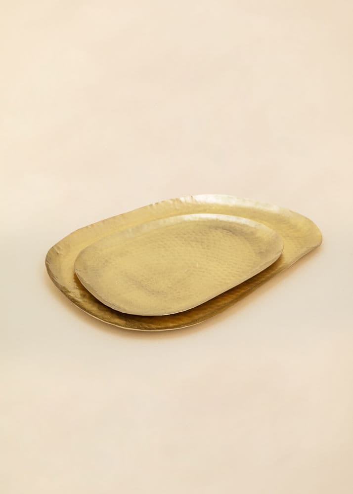 OVAL Käsin valmistettu messinkitarjotin - Kulta 3 - Indiska