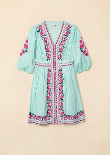 MIRELLA Lyhyt kirjailtu mekko - Vihreä 5 - Indiska