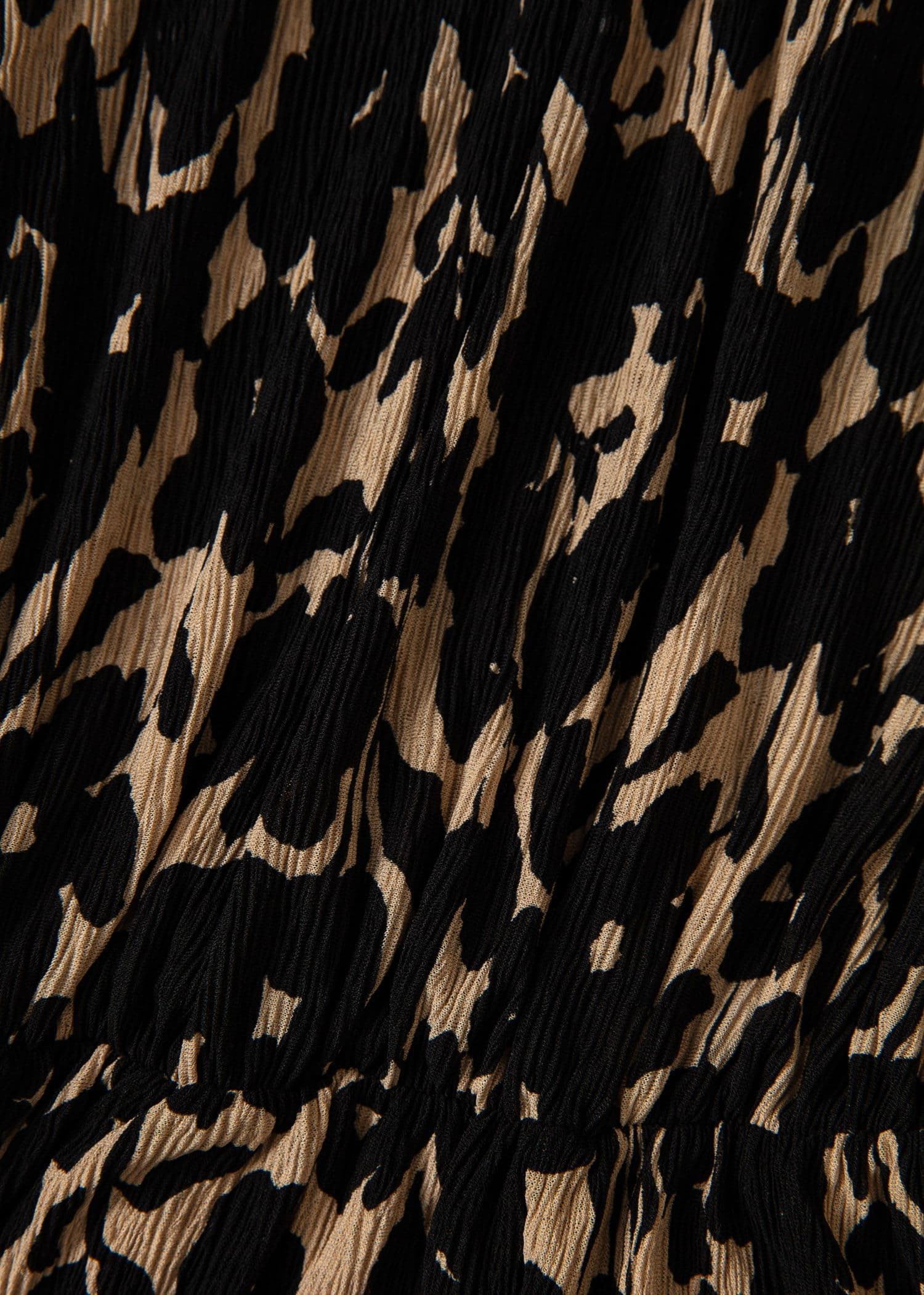 VERONICA Kuviollinen midimekko - Musta 6 - Indiska