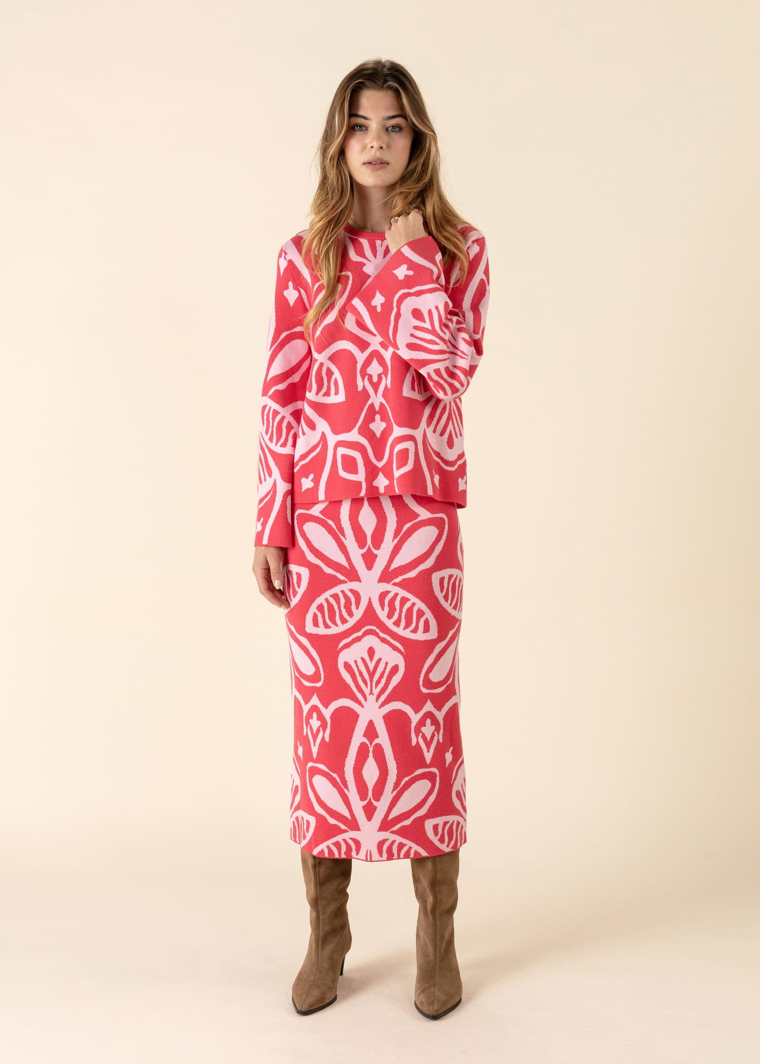 LEONA Jakardineulehame - Punainen 1 - Indiska