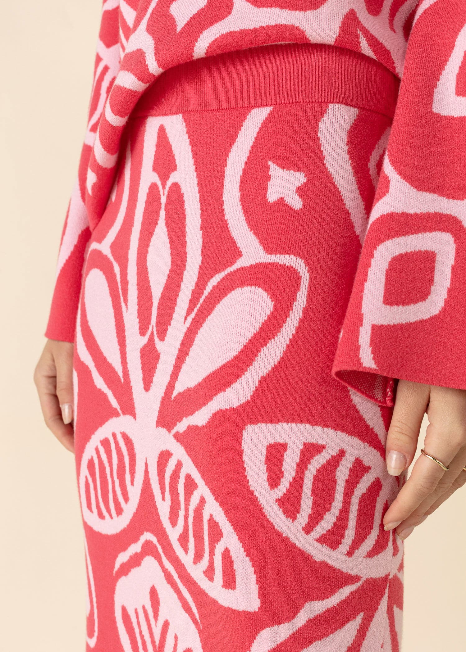 LEONA Jakardineulehame - Punainen 3 - Indiska