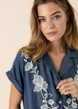 SWEETIE EMB SHIRT - BLUE