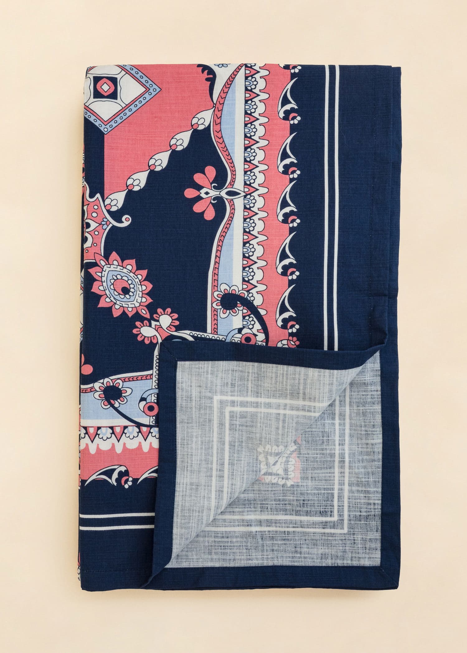 Tara Puuvillapöytäliina 150x250 cm - Vaaleanpunainen 5 - Indiska