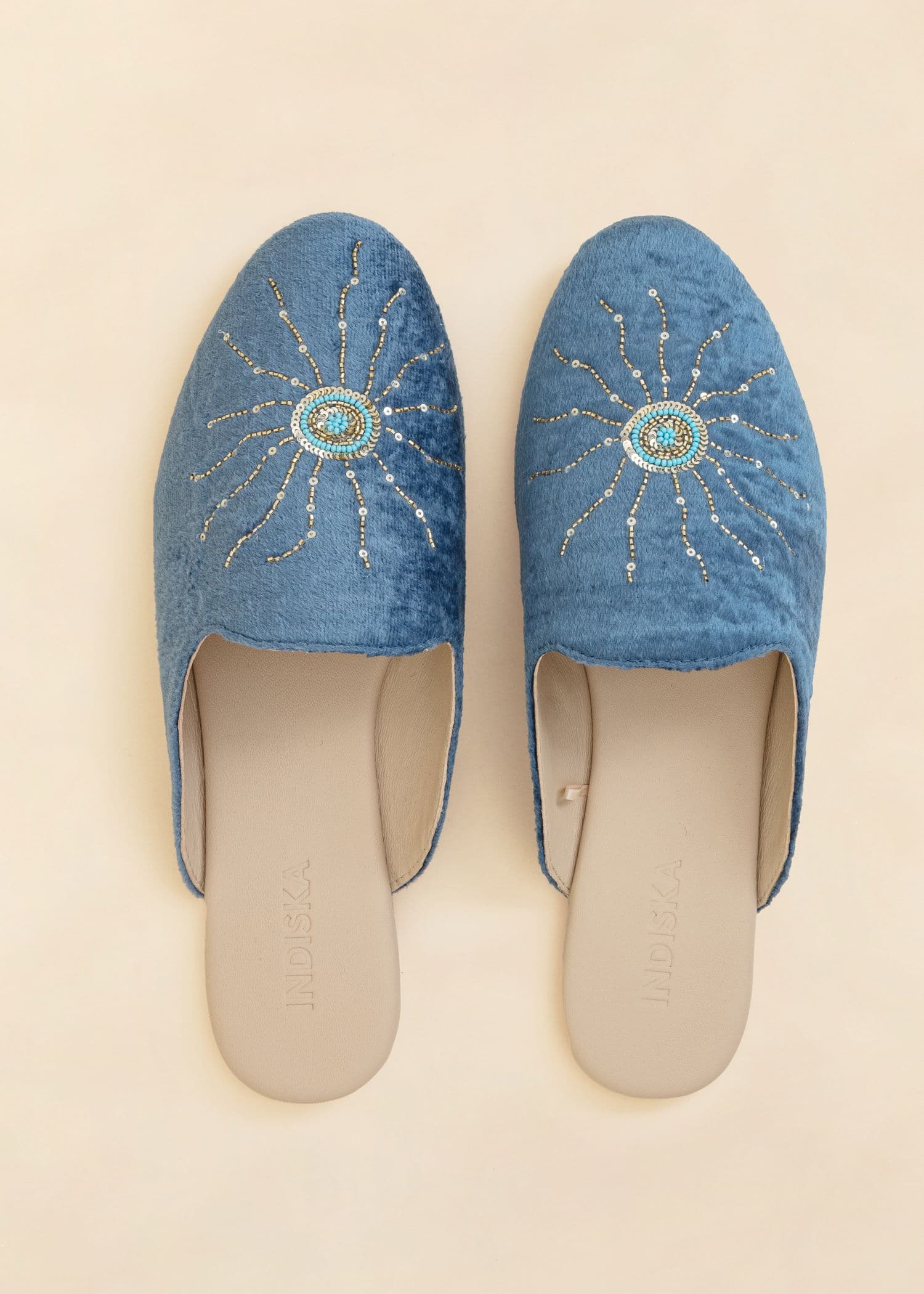 Velvet Kirjaillut samettitohvelit - Sininen 1 - Indiska