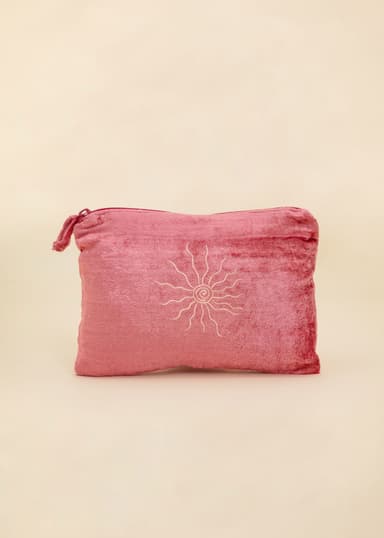 Velvet Kirjailtu samettipussukka - Vaaleanpunainen 1 - Indiska