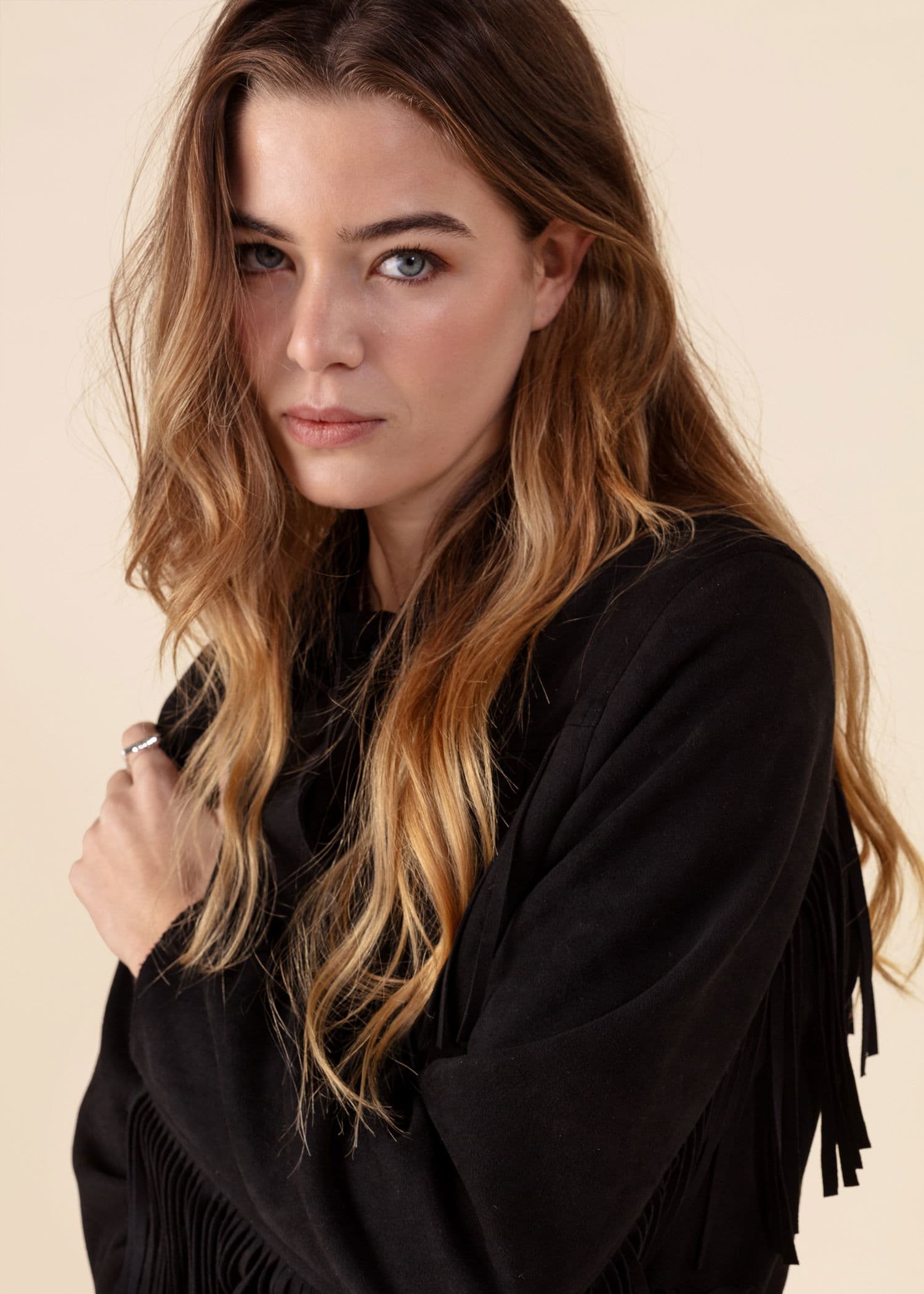 FRANCIS Jakke i imitert semsket skinn med frynser - Svart 3 - Indiska