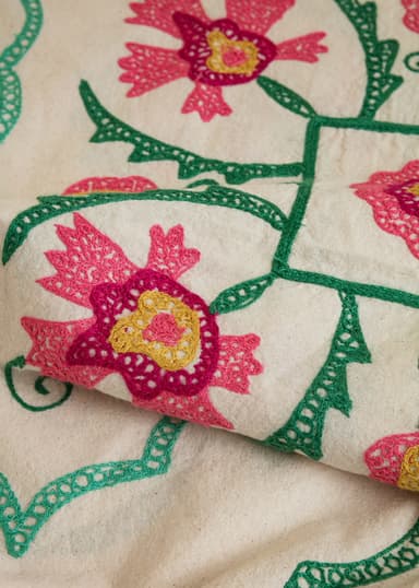 Diya Brodert bomullsduk - Hvit 4 - Indiska