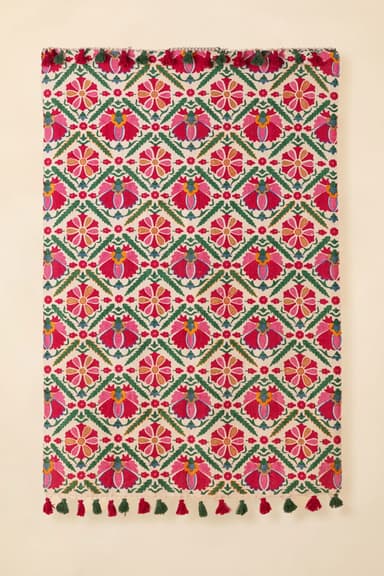 Emb. Käsin kuvioitu kirjailtu matto - Punainen 1 - Indiska