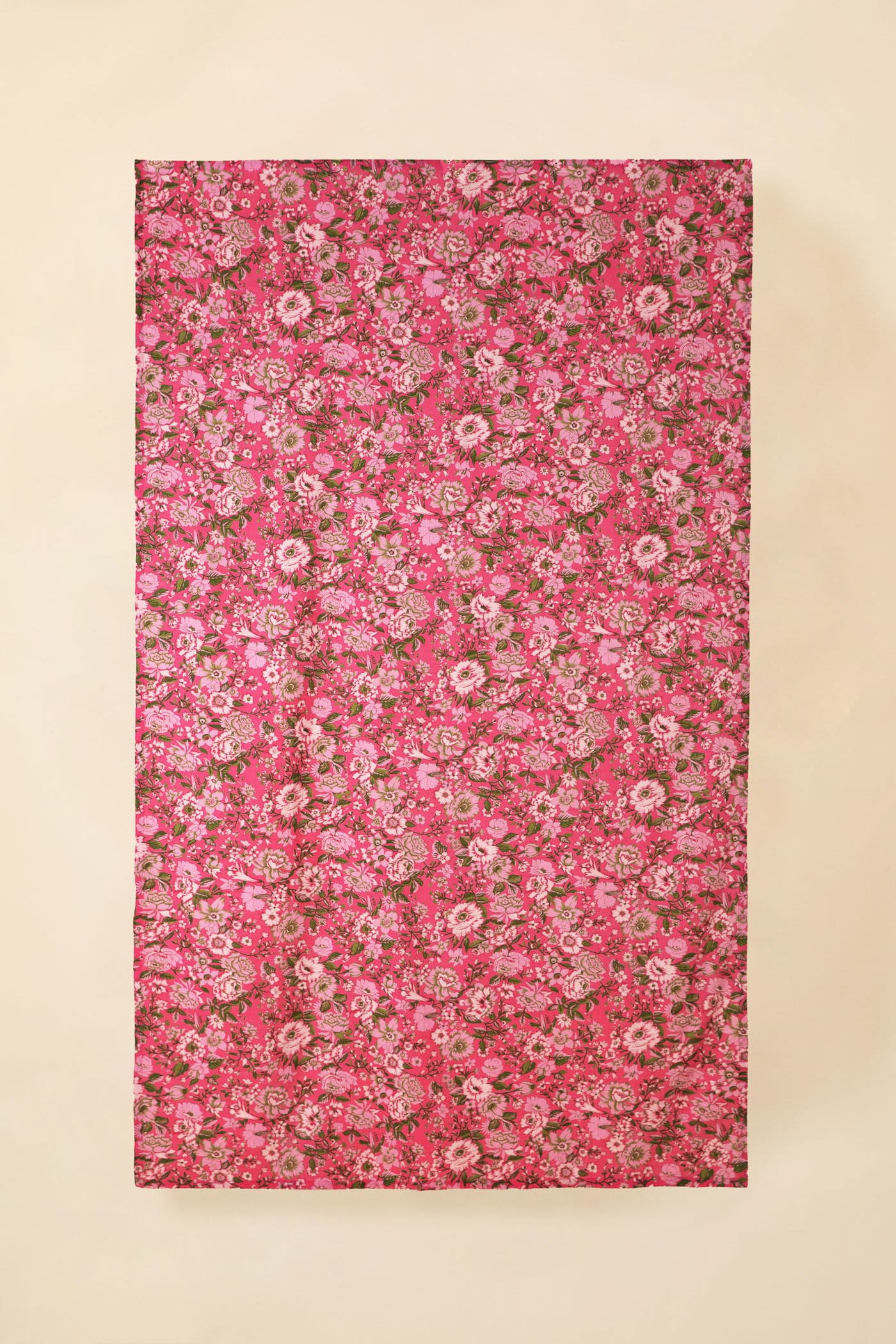 Tara Puuvillapöytäliina 150x250 cm - Vaaleanpunainen 1 - Indiska