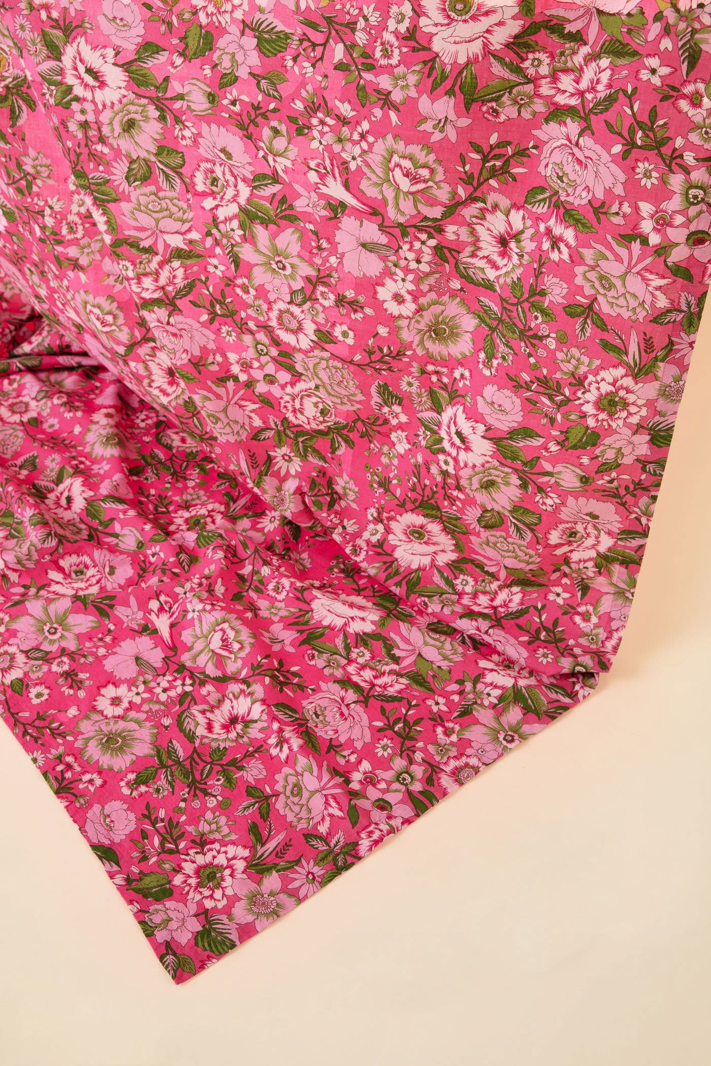 Tara Puuvillapöytäliina 150x250 cm - Vaaleanpunainen 2 - Indiska