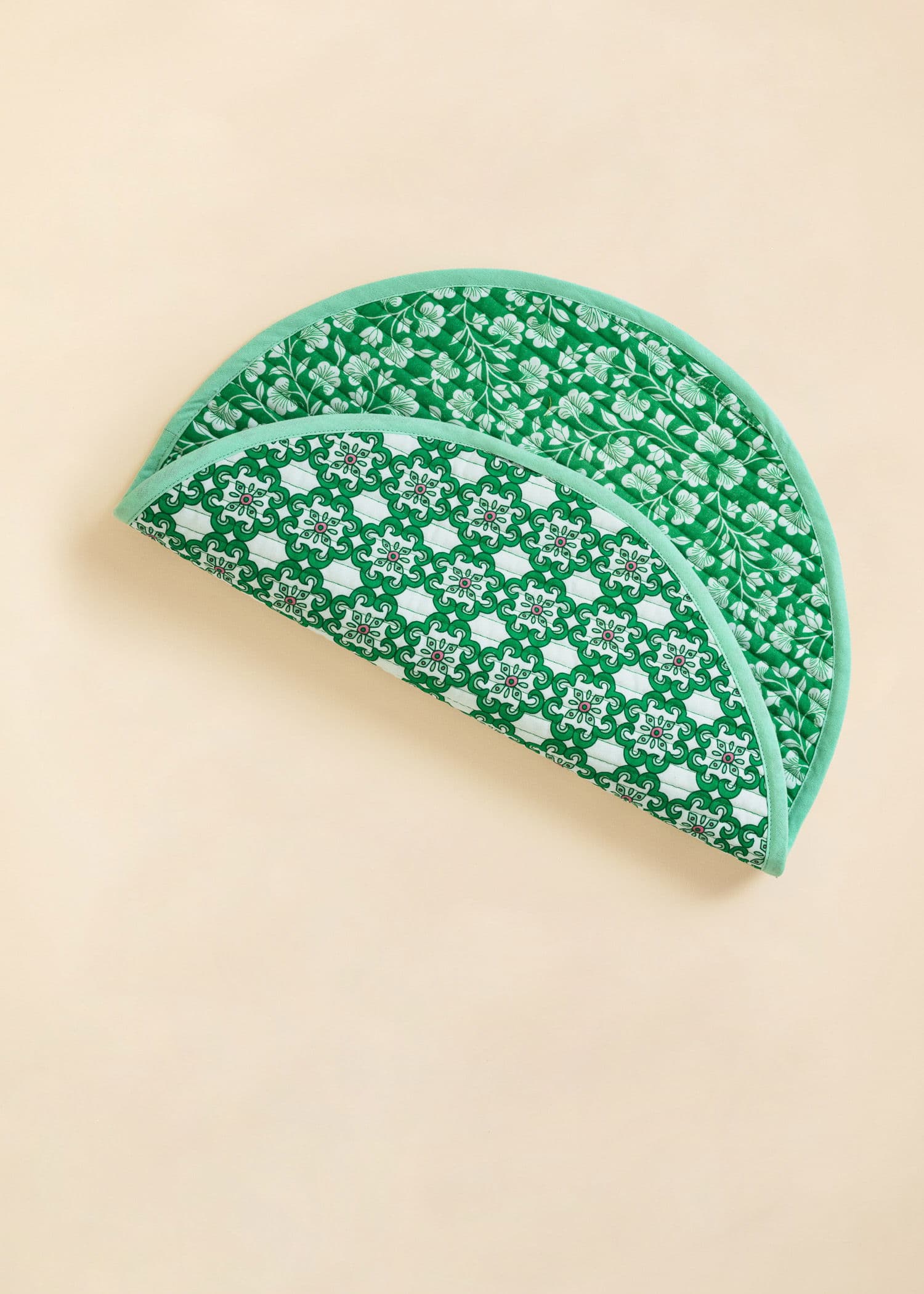 Laya Vattert dobbeltsidig bordmatte - Grønn 3 - Indiska