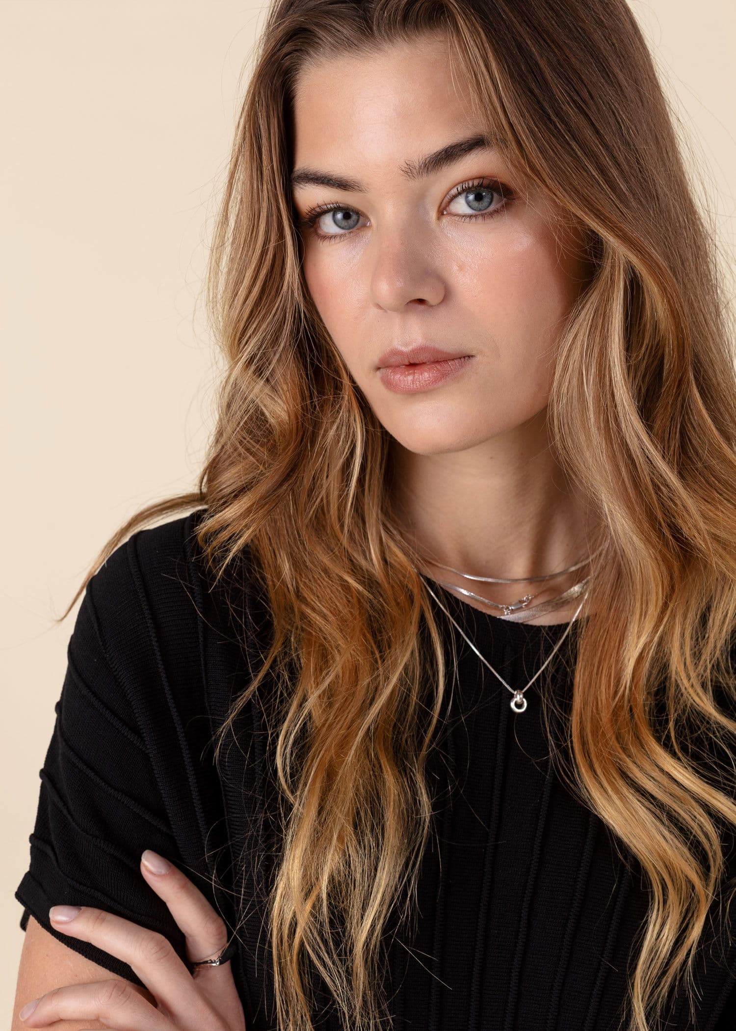 SOPHIANA Sort ribbet genser - Svart 2 - Indiska