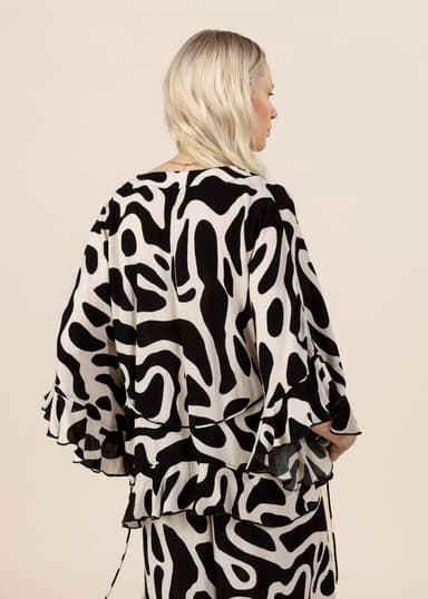 RUBY Mønstret bluse med rysjer - Beige 3 - Indiska