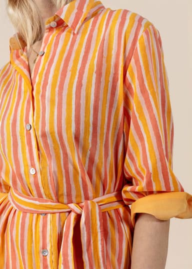 Striped Stripete skjortekjole med knyting - Multi 2 - Indiska