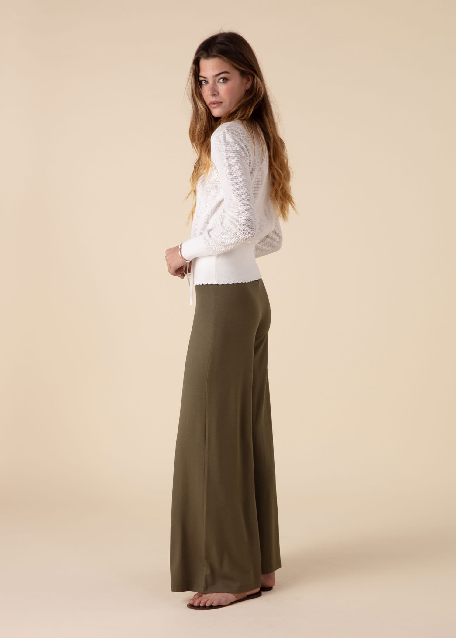 LILLEMOR Vide bukser med høy midje - Grønn 1 - Indiska