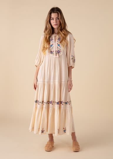 JULIETTE Brodert lang kjole - Hvit 1 - Indiska