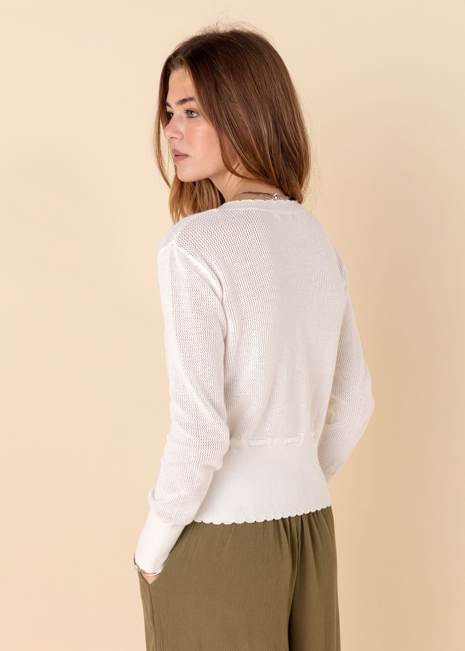 BOEL Finstrikket cardigan med dekorative detaljer - Hvit 4 - Indiska