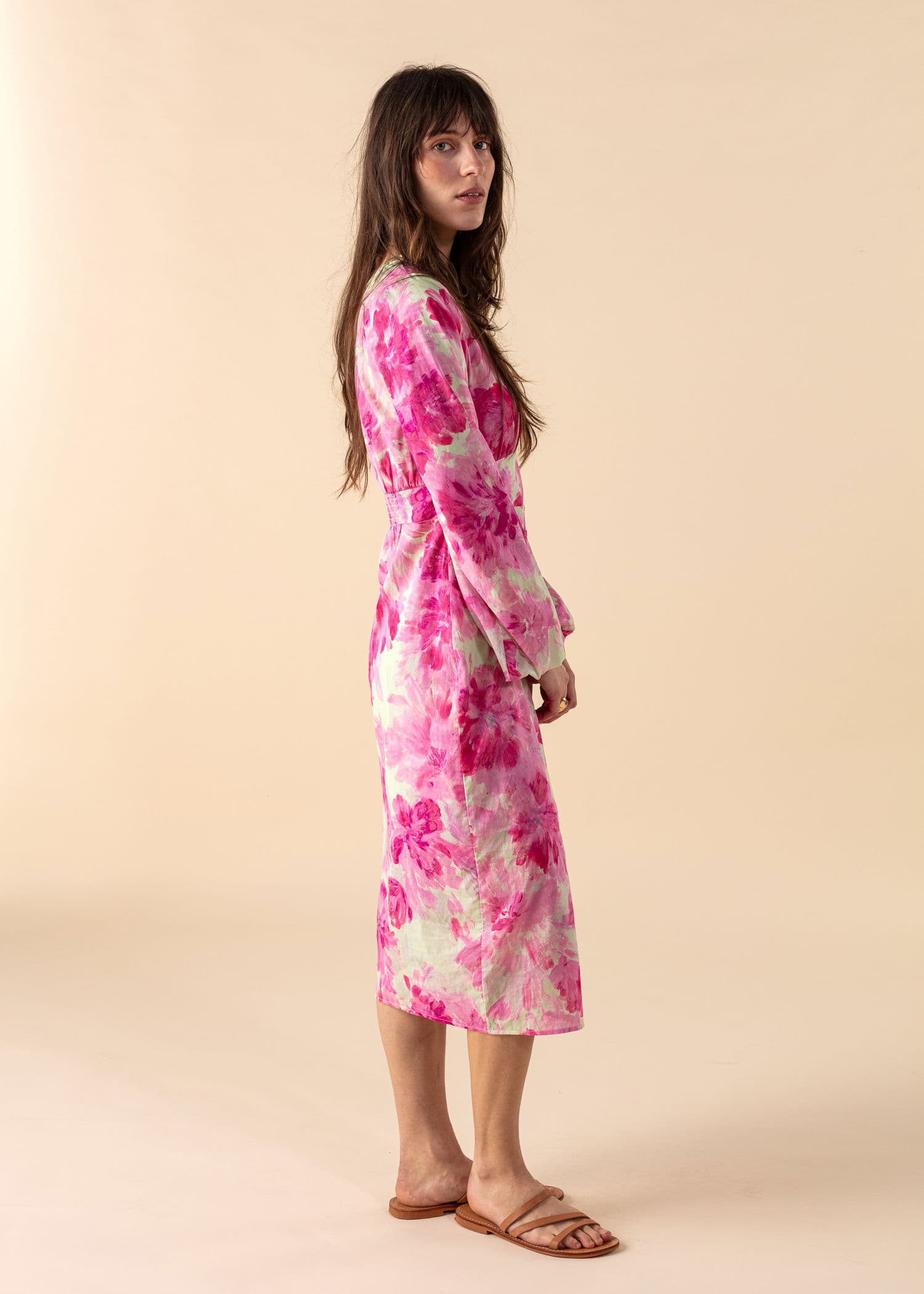 REGINA Blomstret lang kjole - Rosa 2 - Indiska