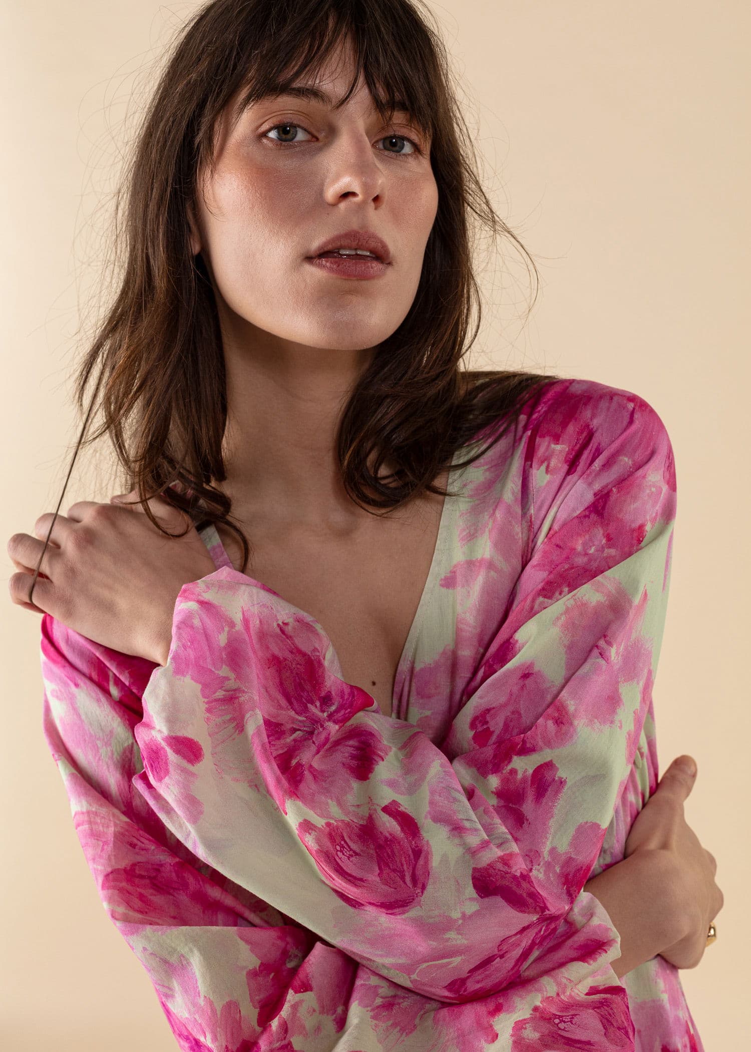 REGINA Blomstret lang kjole - Rosa 3 - Indiska