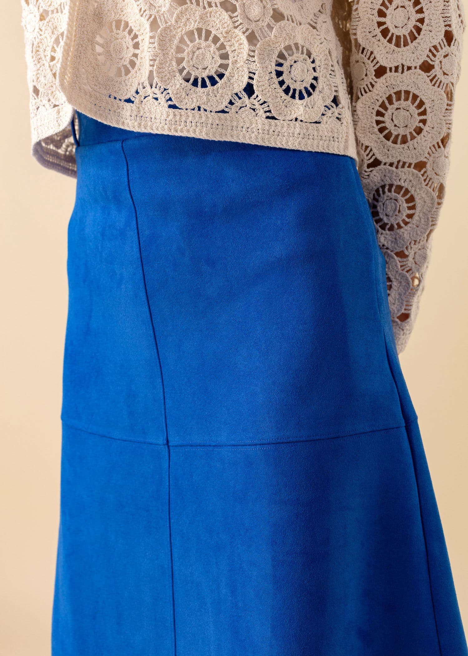 ALINA Koboltblått skjørt i semsket skinn - Blå 5 - Indiska