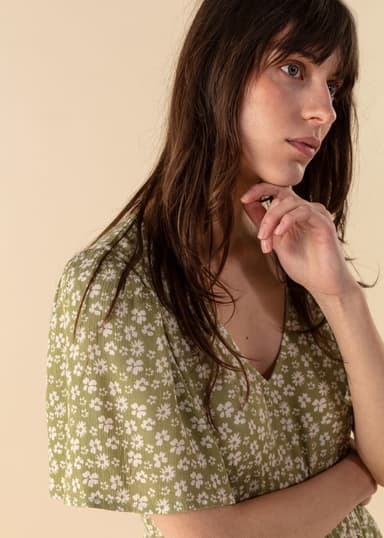 CARLY Midikjole med blomstermønster - Grønn 3 - Indiska