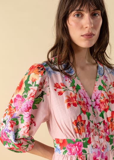 MIRELLA Kort blomsterkjole - Rosa 3 - Indiska