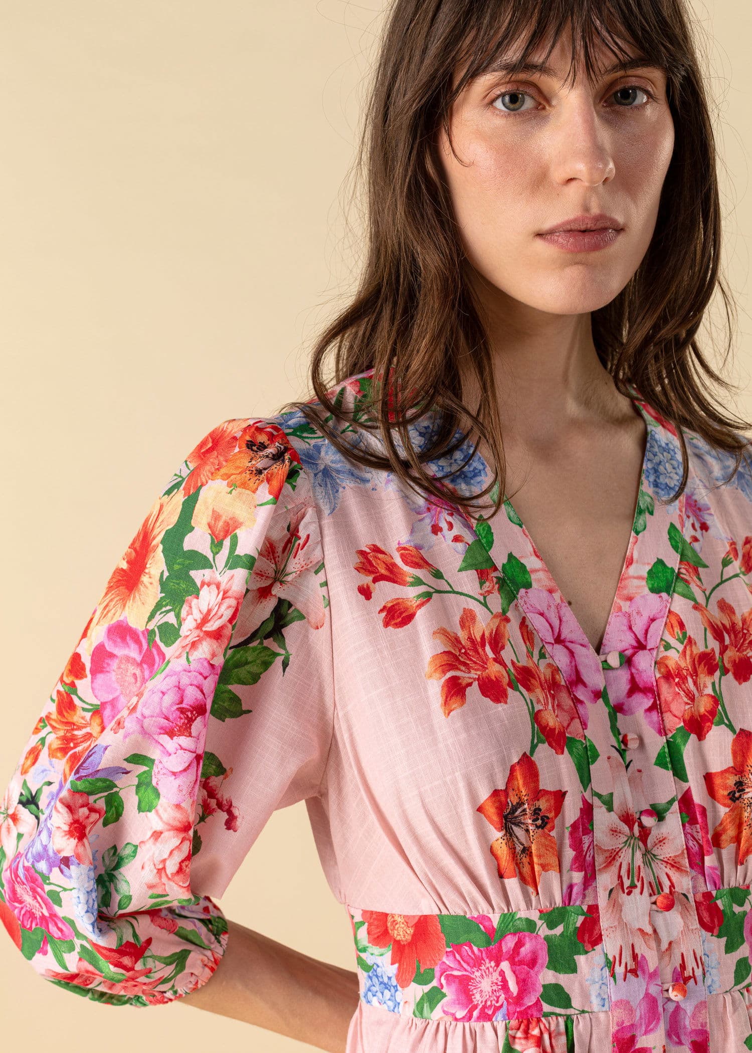 MIRELLA Kort blomsterkjole - Rosa 3 - Indiska